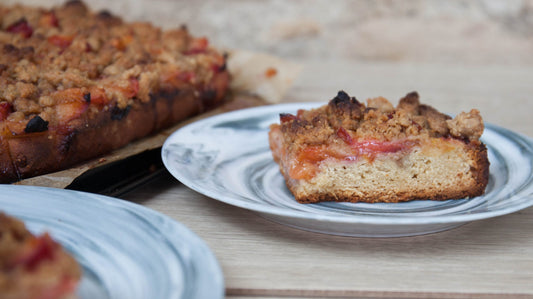 Bavarian Plum cake with Cinnamon Streusel